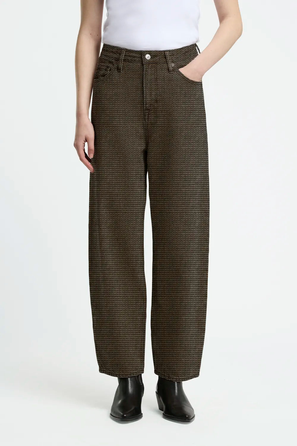 LEILA | CORD DEWINTERY BROWN