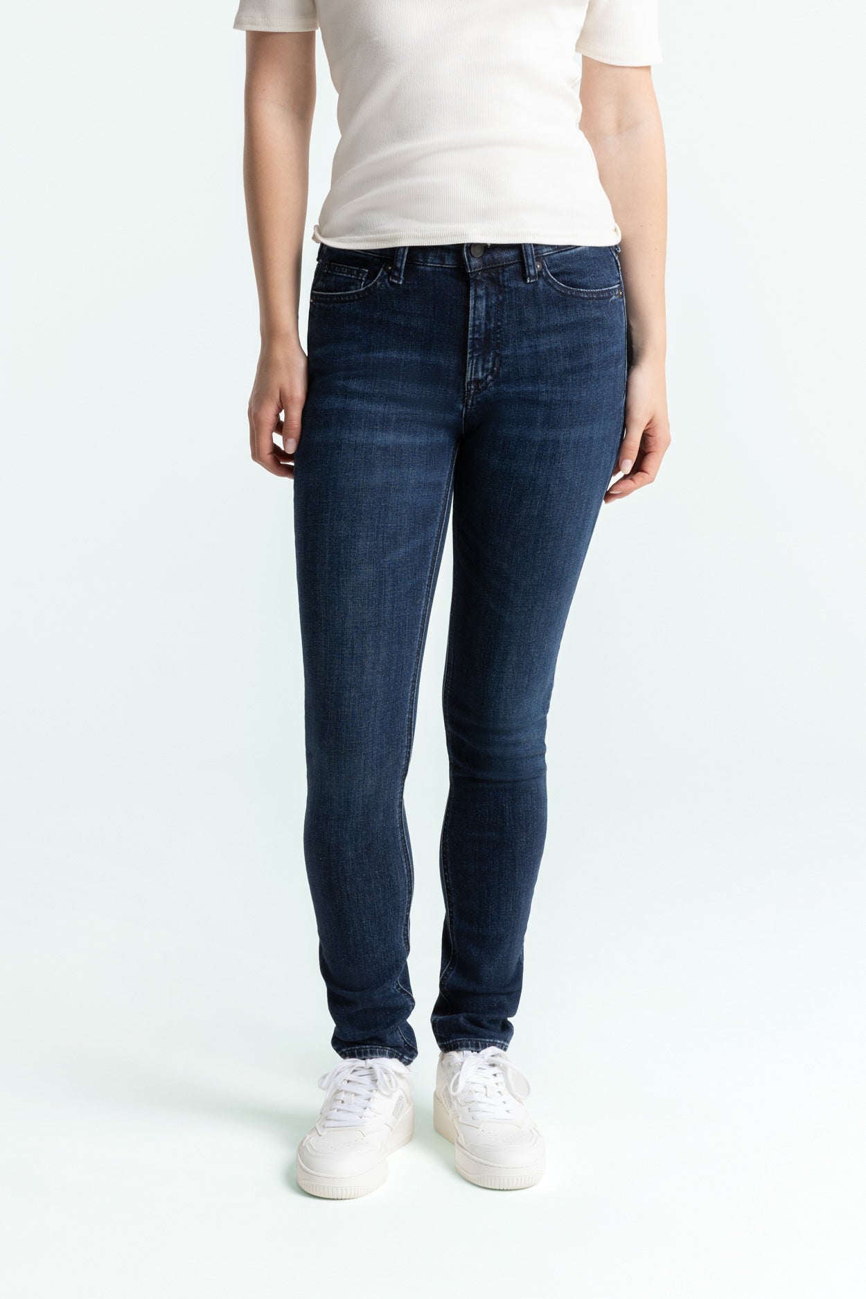 JUNO MEDIUM | CLEAN MEDIUM USED - Kings Of Indigo