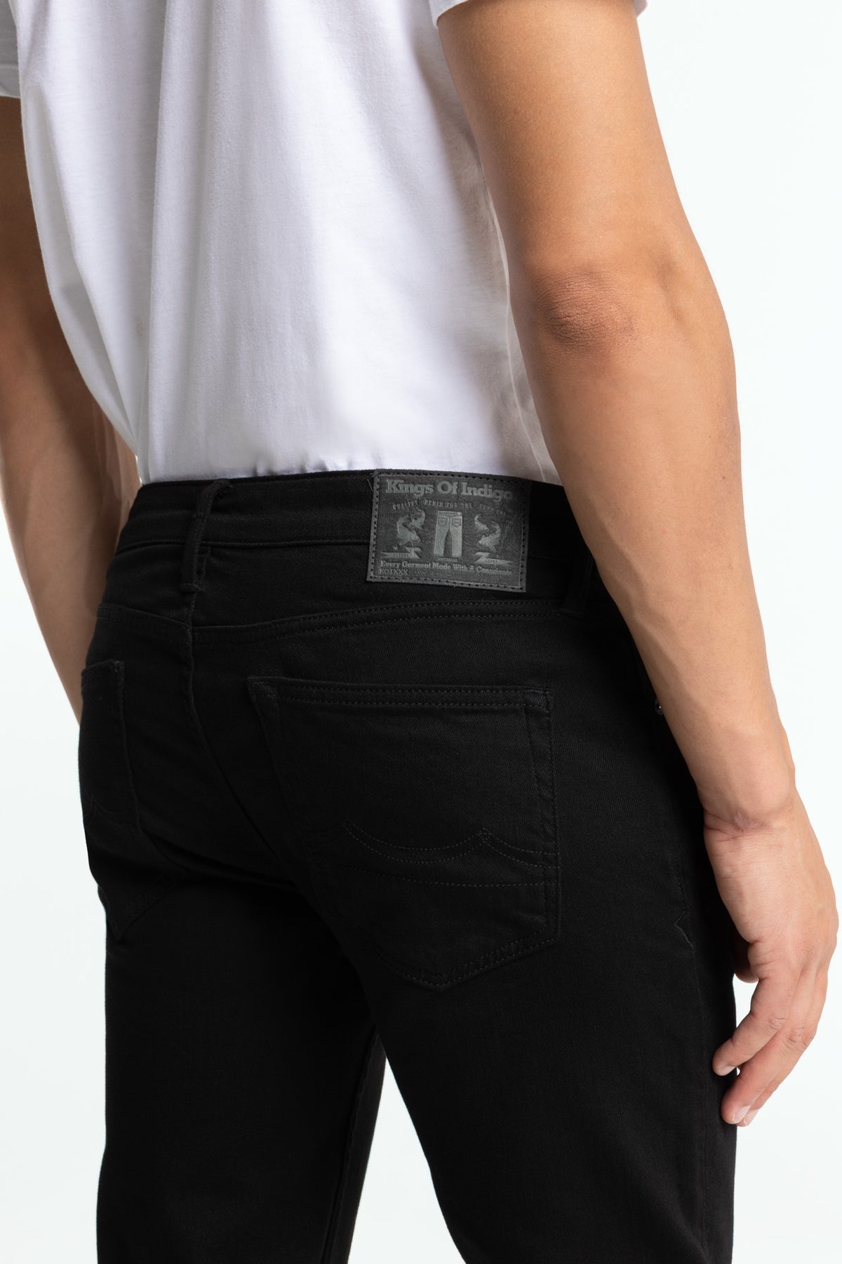 CHARLES | STAY BLACK RINSE