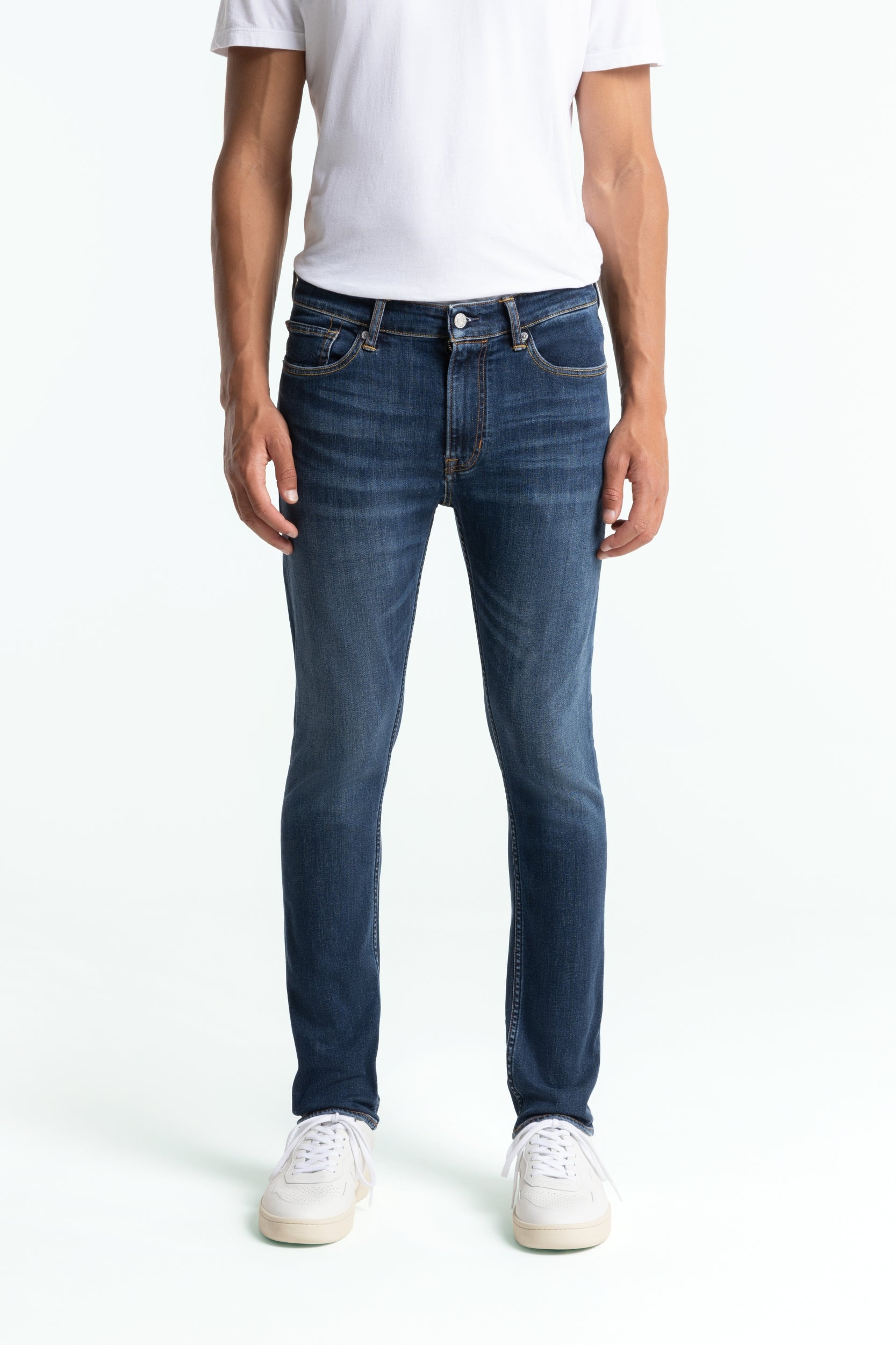 JOHN | CLEAN MEDIUM USED