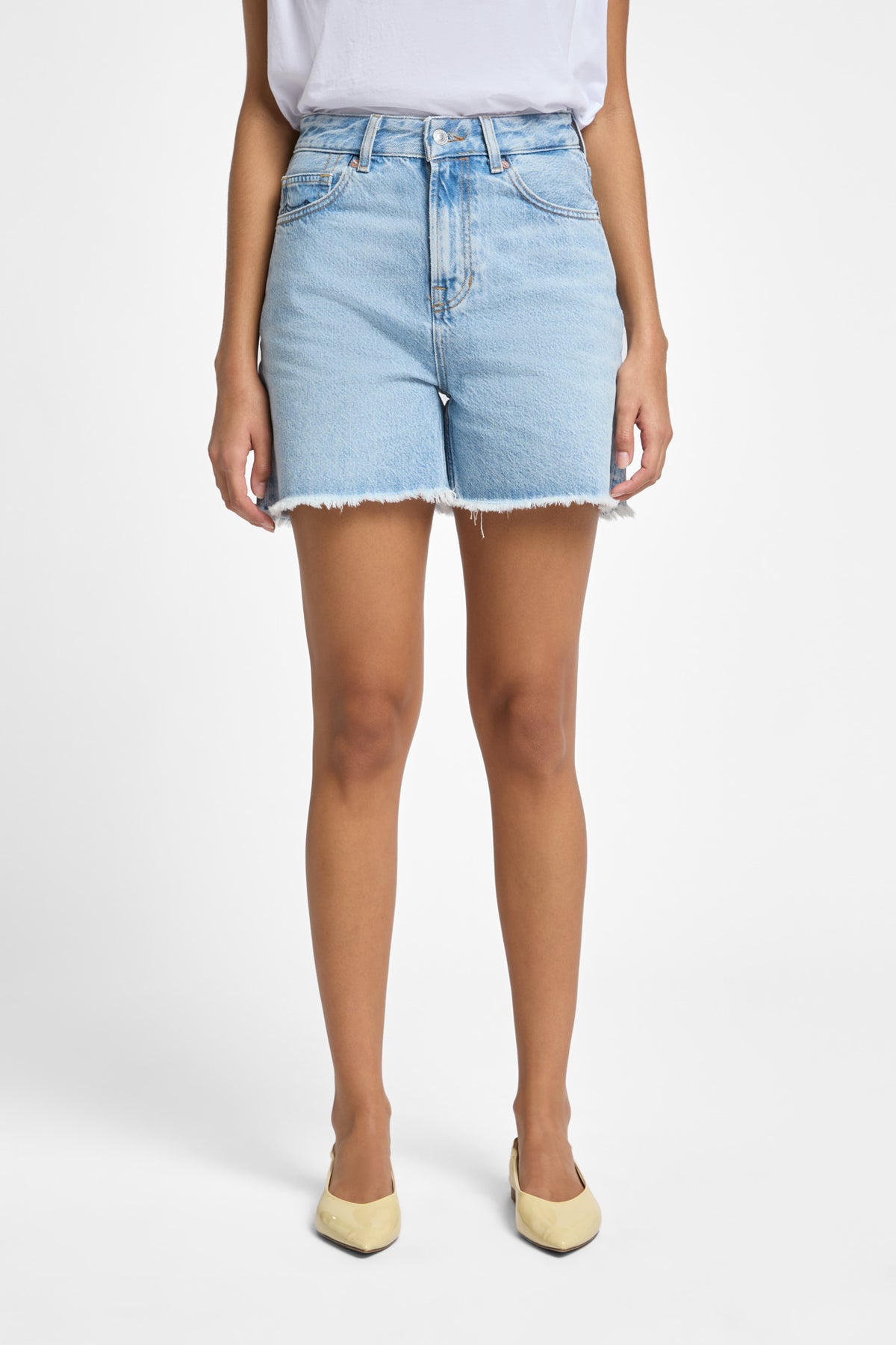 LIORA SHORT | BLUE REEF SUPER LIGHT USED