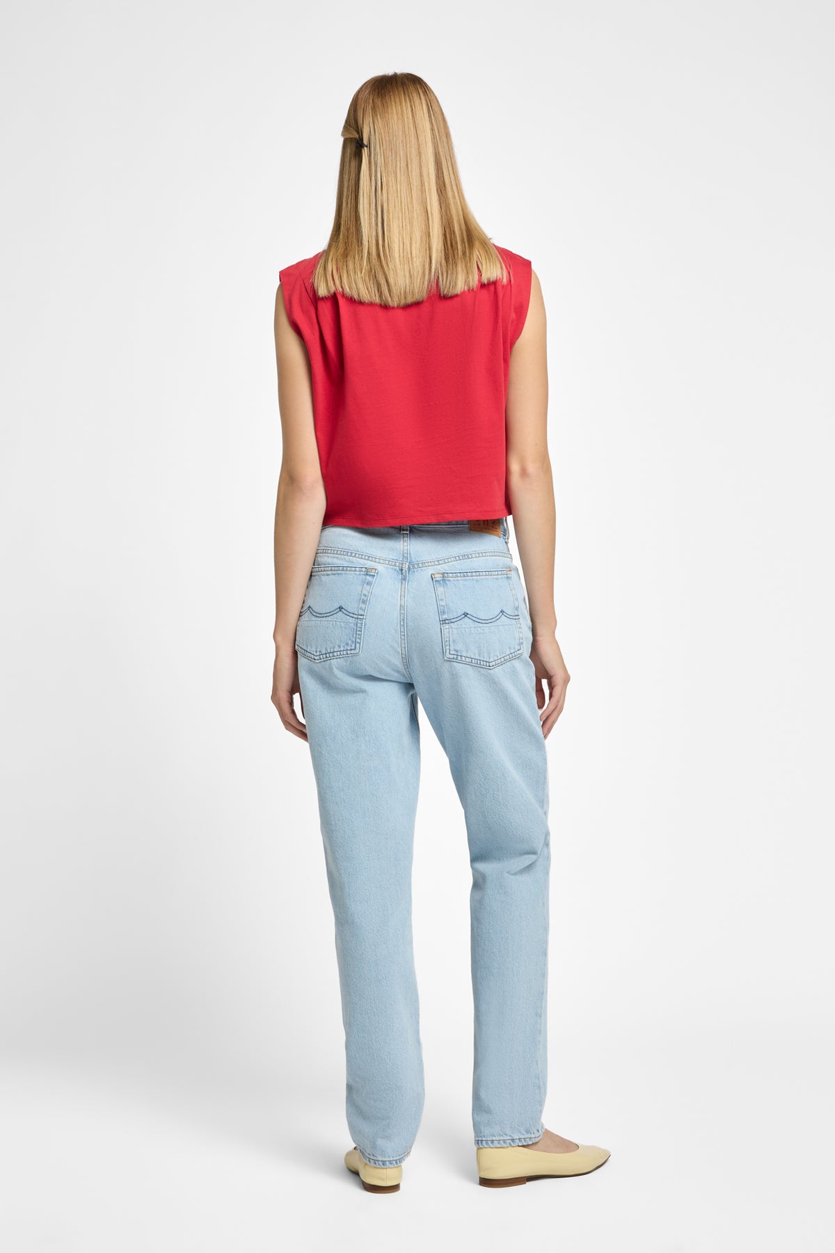 CAROLINE CROPPED | BLUE REEF SUPER LIGHT USED