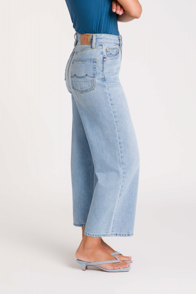 ELISABETH CROPPED | BLUE REEF SUPER LIGHT USED - Kings Of Indigo