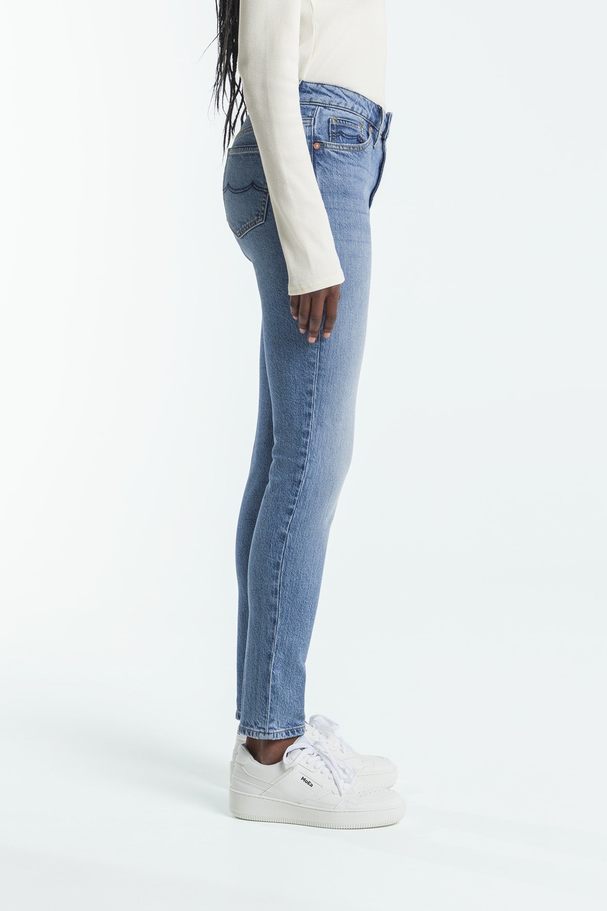 JUNO MEDIUM | ANTONIE DEEP ROYAL TENCEL MID - Kings Of Indigo