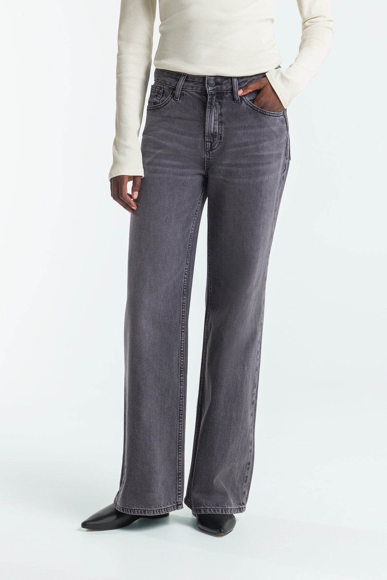 JANE | PONY BLACK OD BLACK - Kings Of Indigo