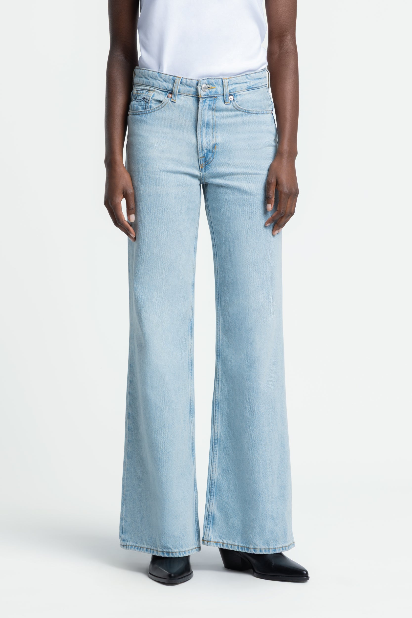 JANE | BLUE REEF SUPER LIGHT USED