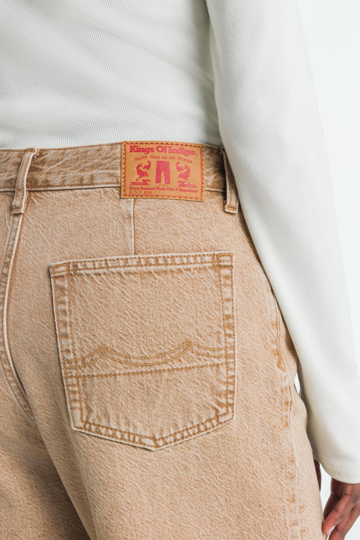 LEILA | JIM DARK BEIGE - Kings Of Indigo
