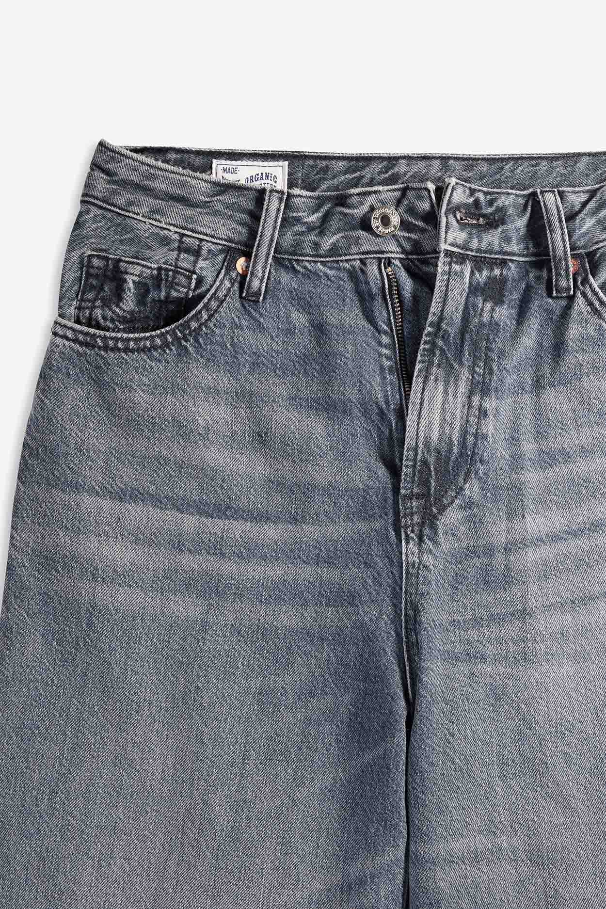 LEILA CROPPED | JIM WHALE BLUE - Kings Of Indigo