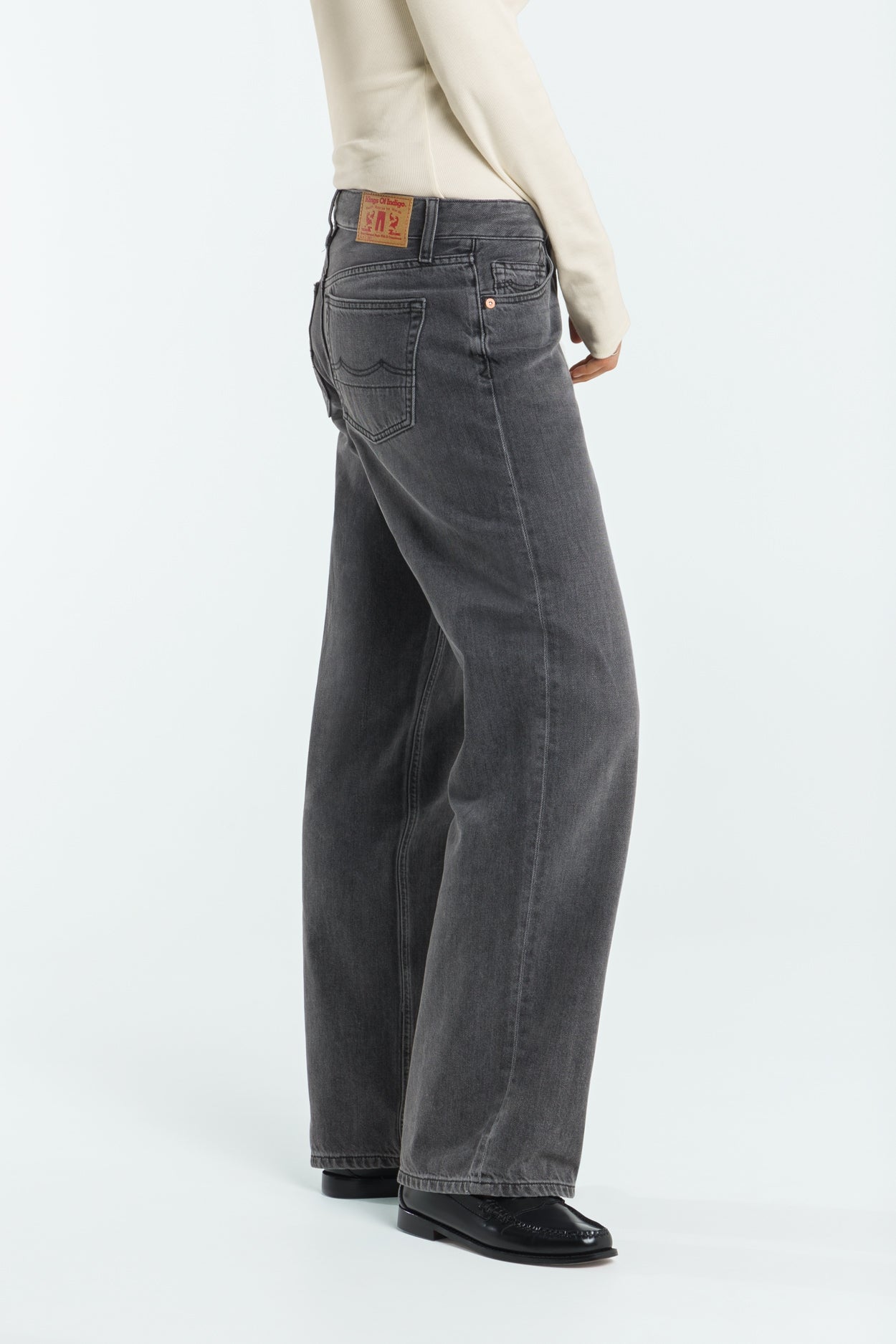 JOAN | PONY BLACK OD BLACK - Kings Of Indigo