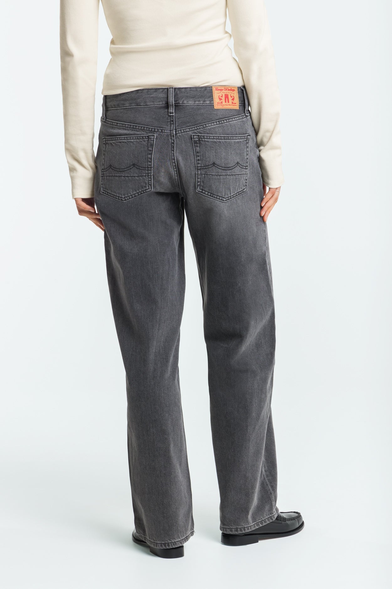 JOAN | PONY BLACK OD BLACK - Kings Of Indigo