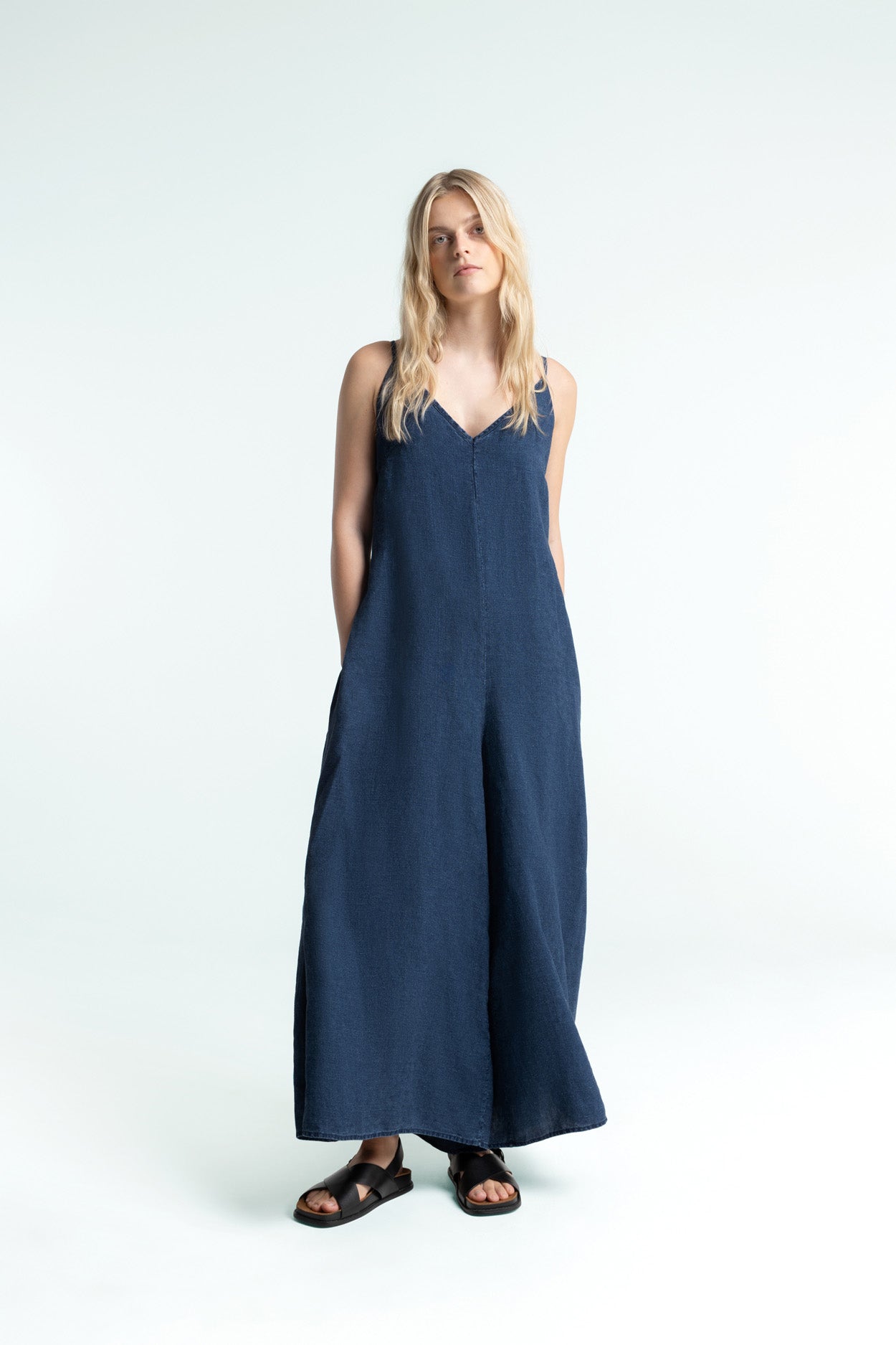 MIKASA | INDIGO LINEN - Kings Of Indigo