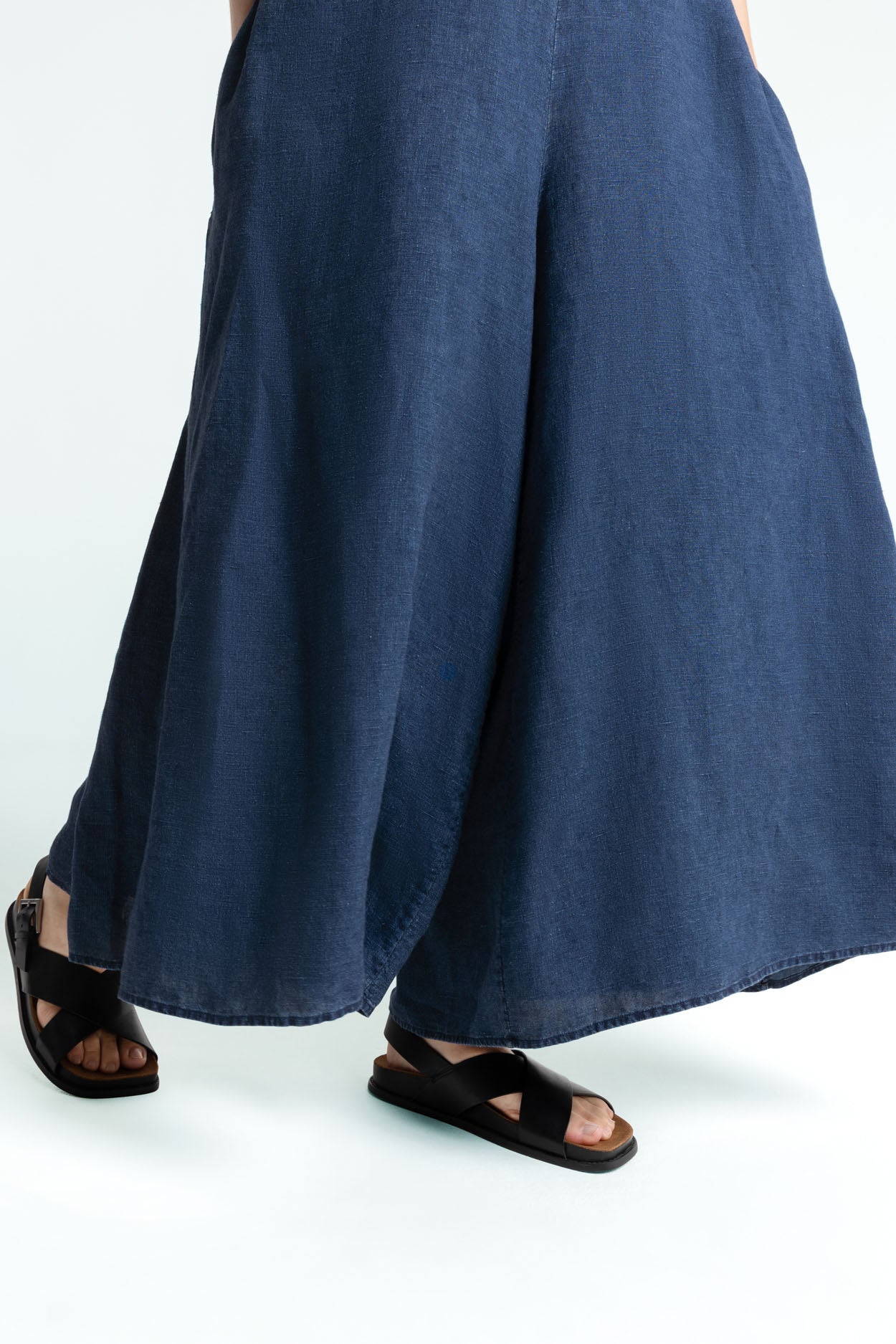 MIKASA | INDIGO LINEN - Kings Of Indigo