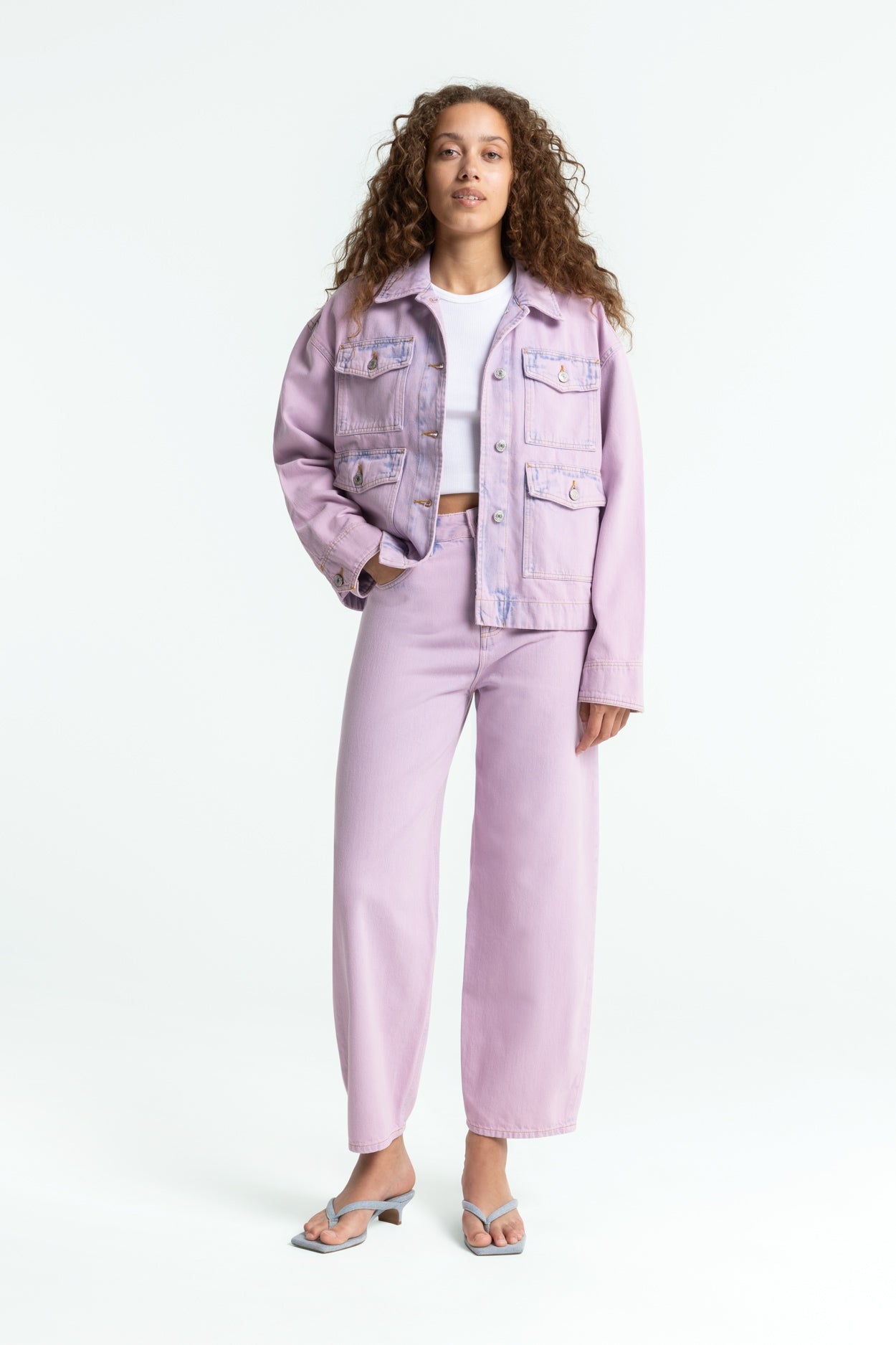 LEILA | CHASE POLIGNAC OVERDYE - Kings Of Indigo