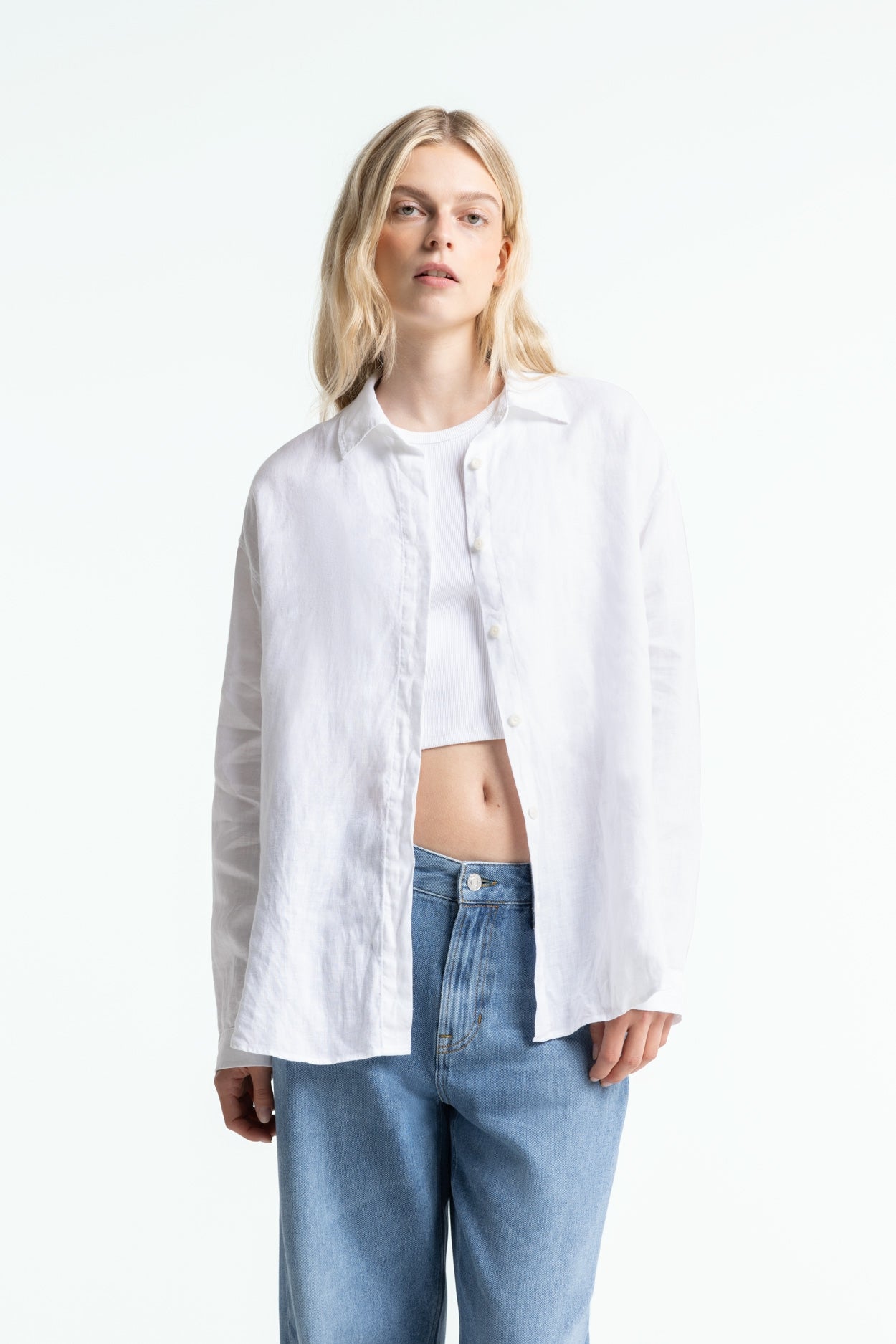 HELEN | OPTICAL WHITE