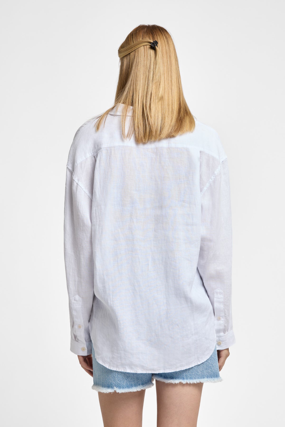 HELEN | OPTICAL WHITE
