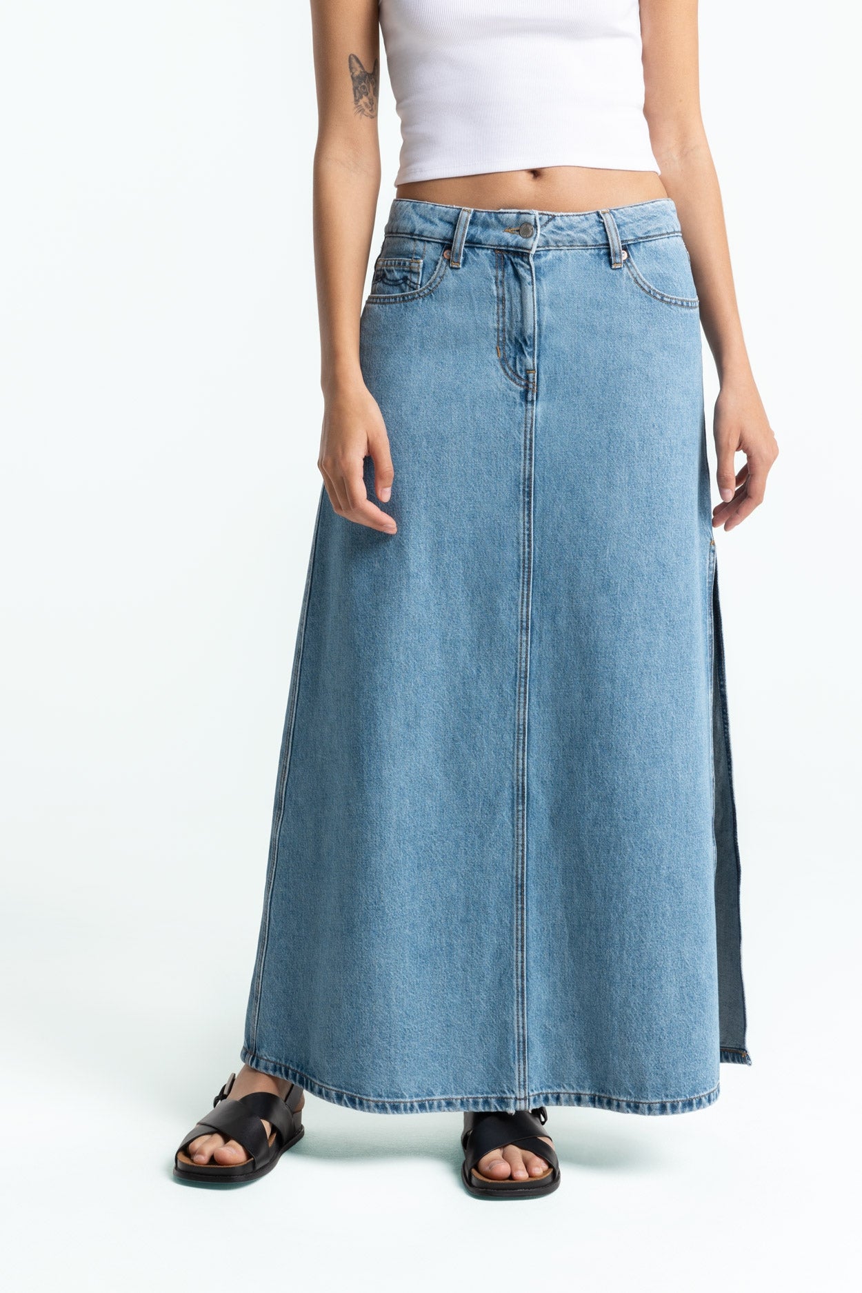 AMIRAH | BLUE REEF MID - Kings Of Indigo