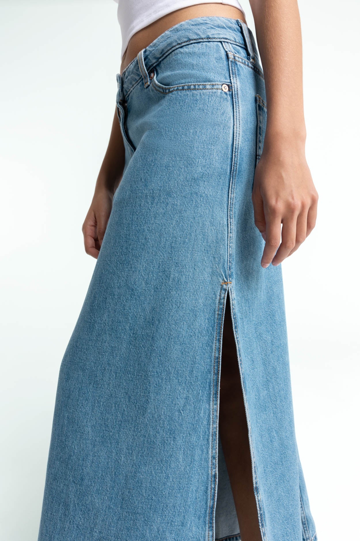 AMIRAH | BLUE REEF MID - Kings Of Indigo