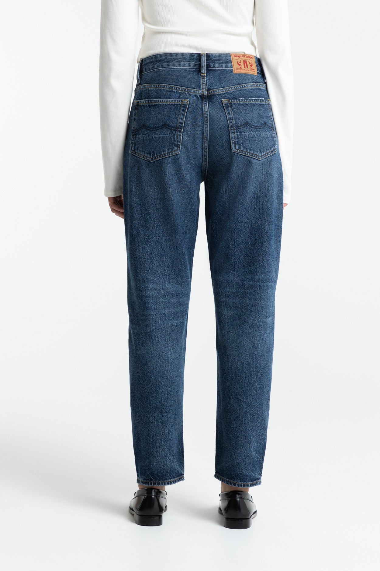 CAROLINE CROPPED | ZINTARE DARK WORN