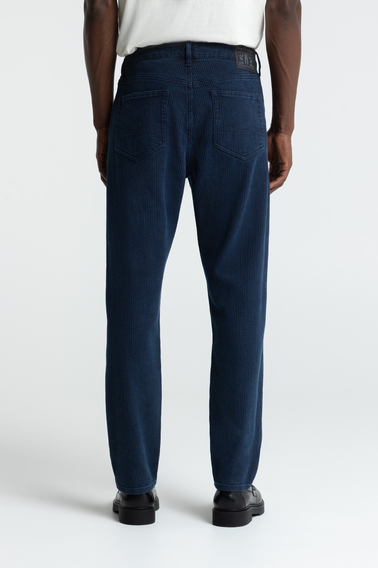 SUSHAN | MID INDIGO CORD