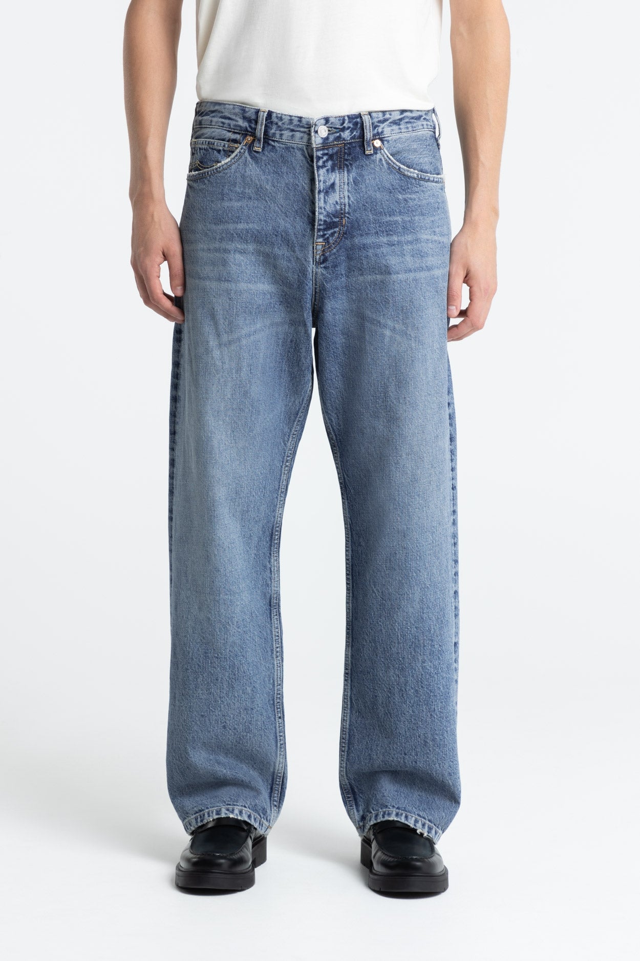 NOAH | CEKY BLUE TINT