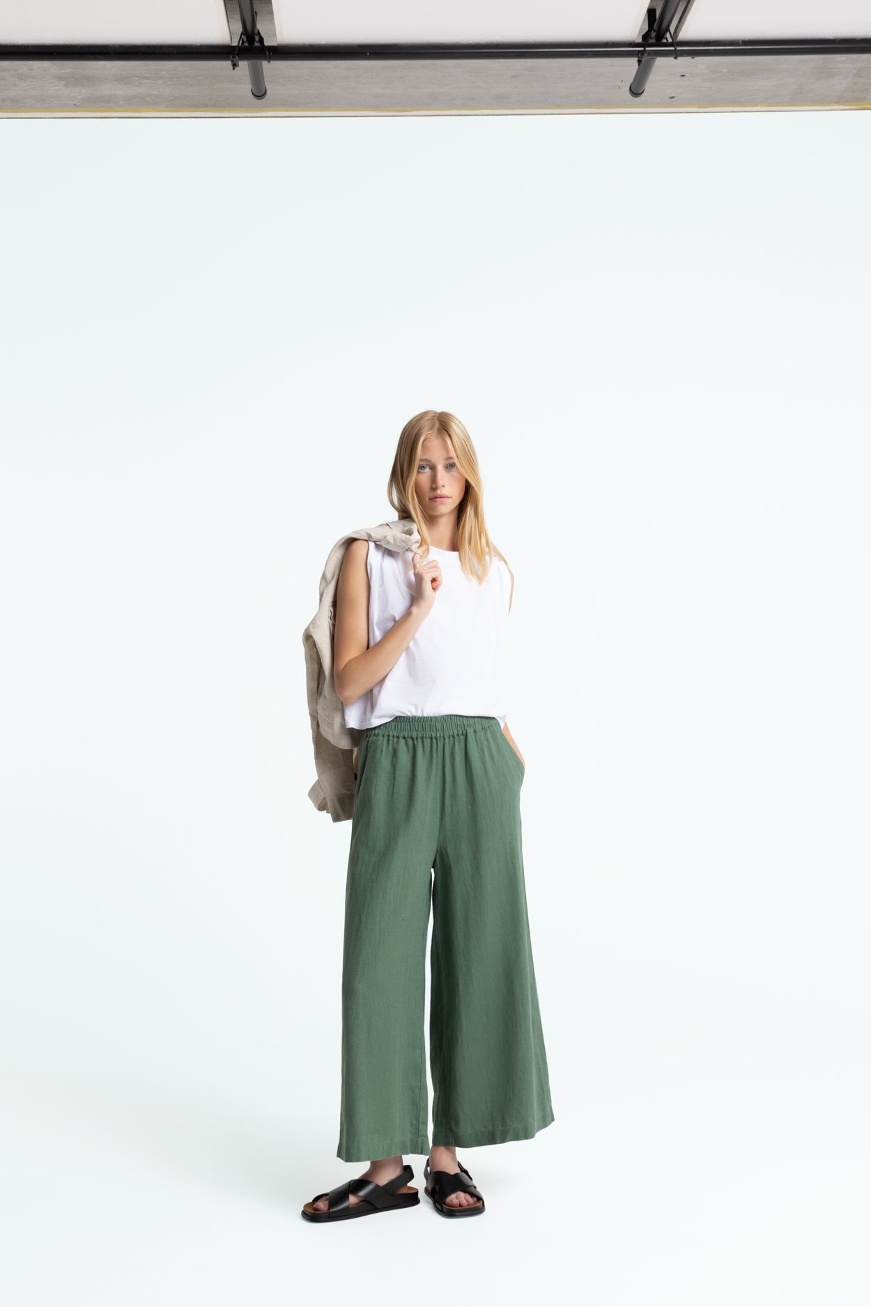 HAZEL | DARK FOREST - Kings Of Indigo