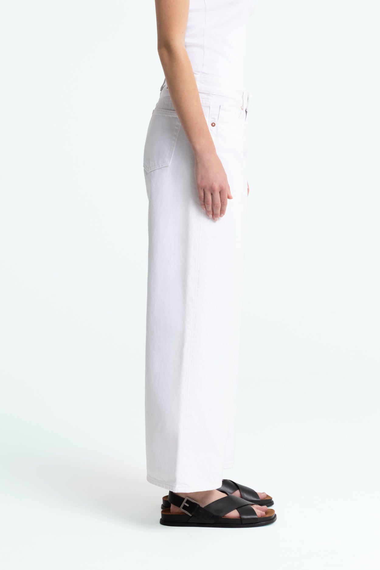 TANJA | DIOP OPTICAL WHITE - Kings Of Indigo
