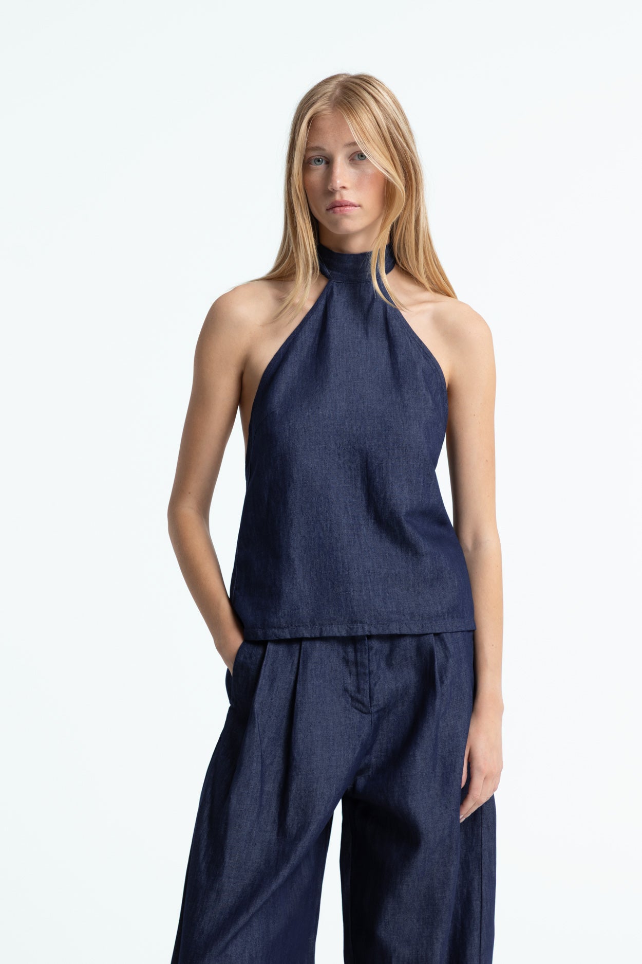 THEMA | SCARLETT RINSE - Kings Of Indigo