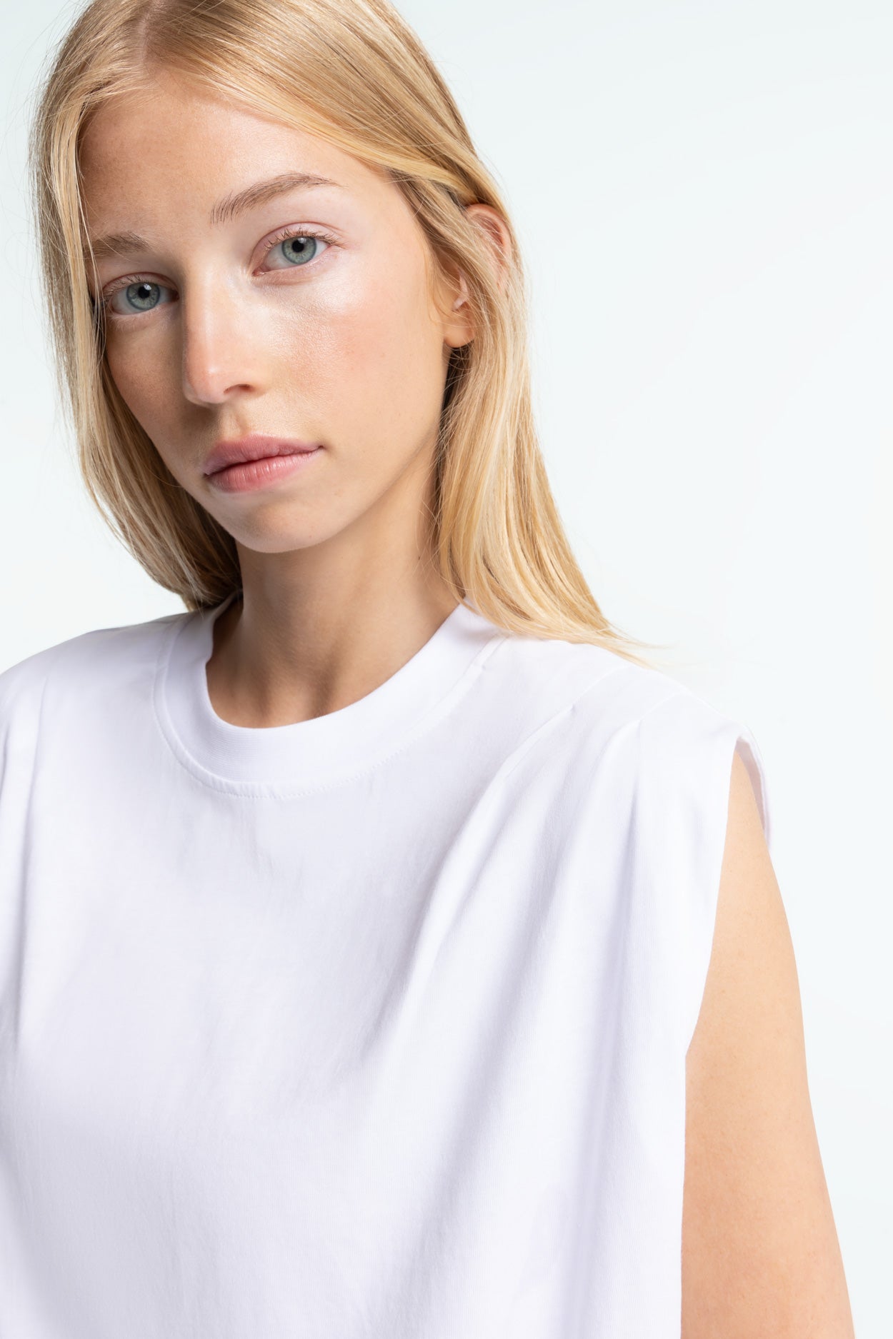 CATERINA | WHITE - Kings Of Indigo