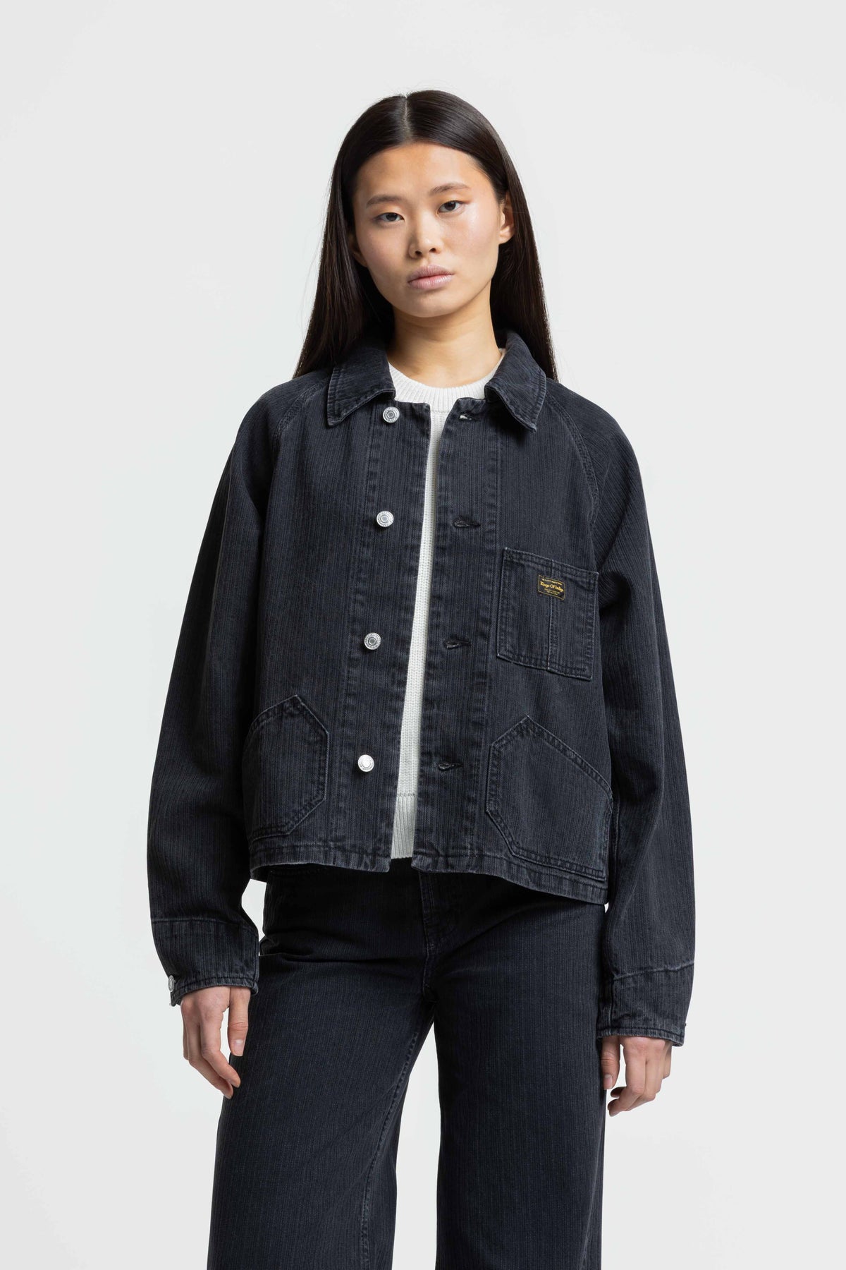 JEENA | STRIPE BLACK WORN