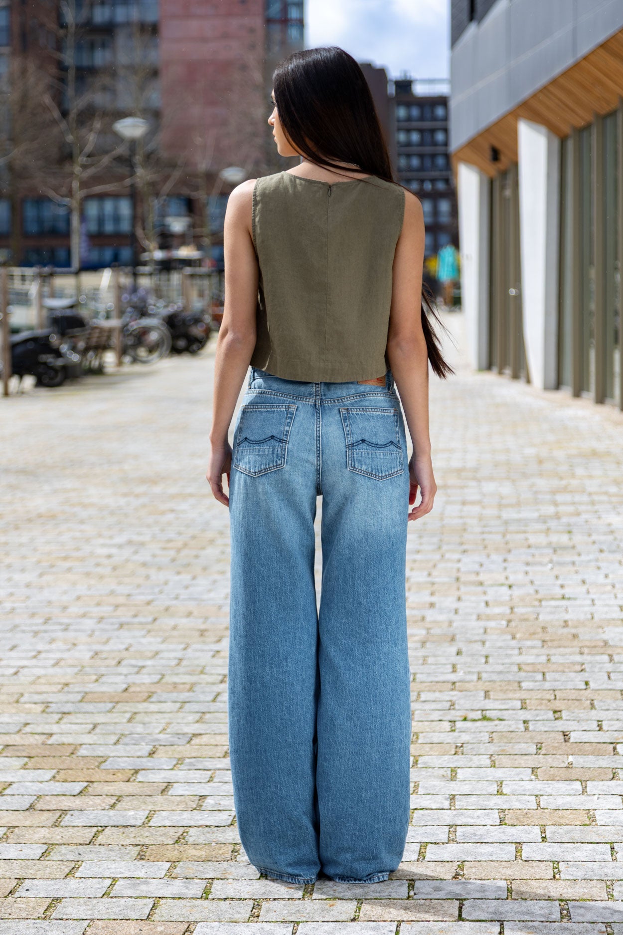 JANE | HOPCETE ELECTRIC MID - Kings Of Indigo