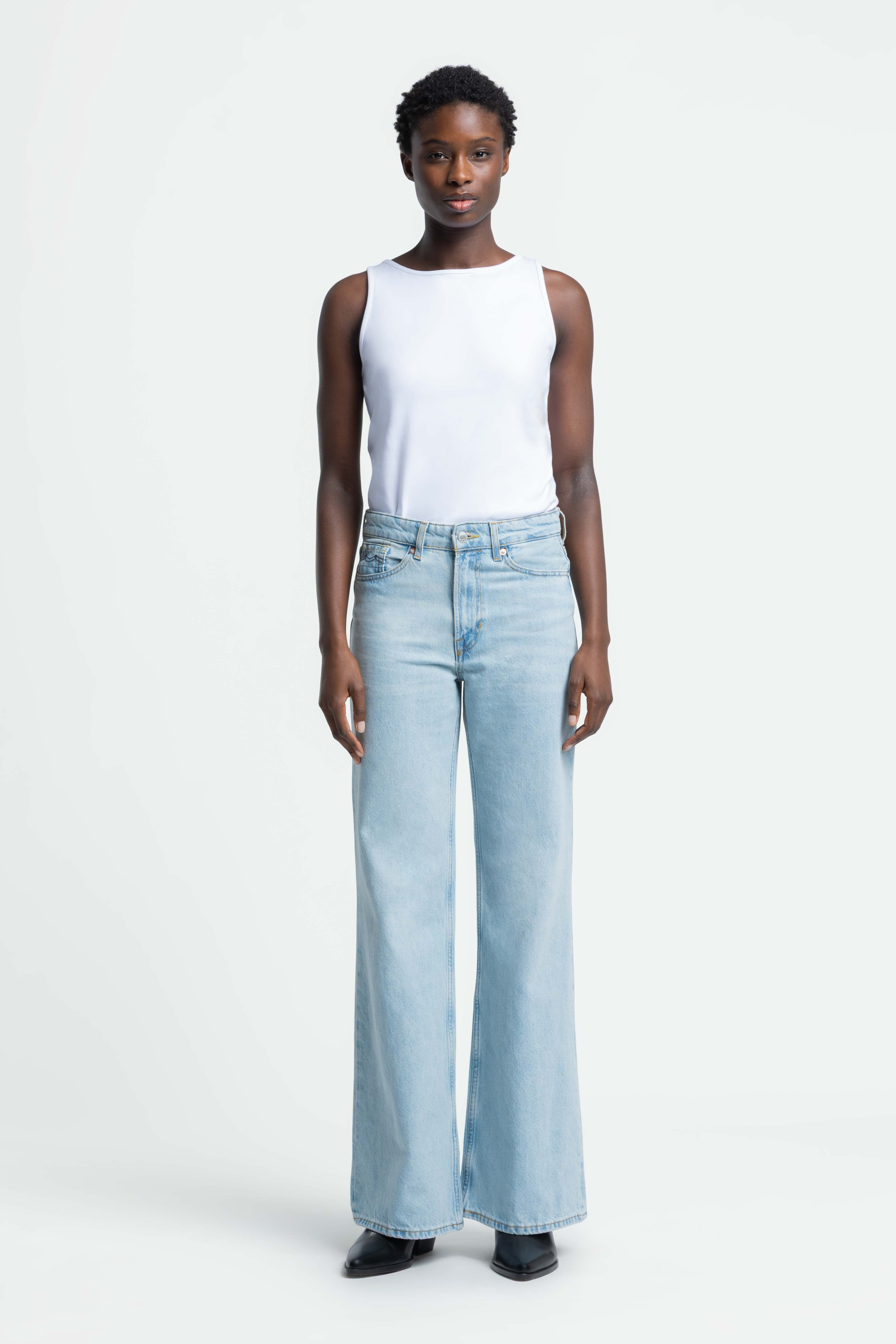 JANE | BLUE REEF SUPER LIGHT USED