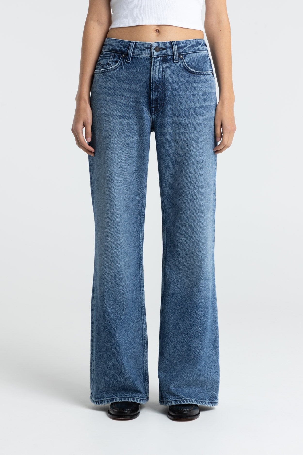 JANE | RECHANGE MID WORN