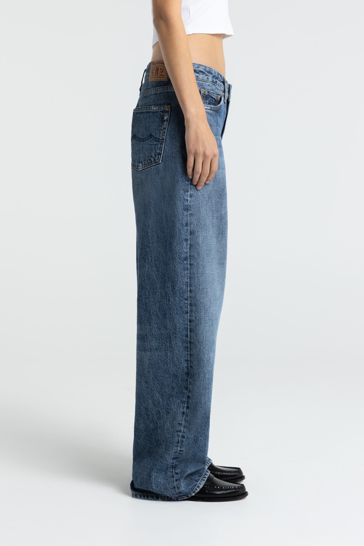 JOAN | CEKY BLUE WORN