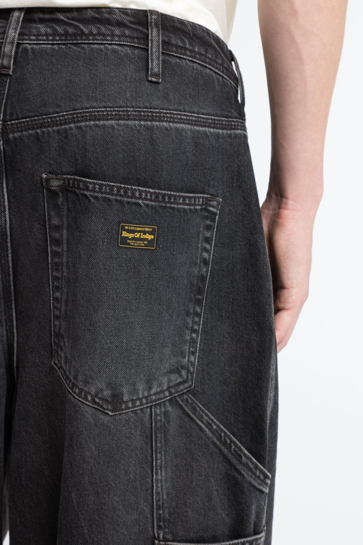 SABIUM | VILMA BROWN BLACK WORN