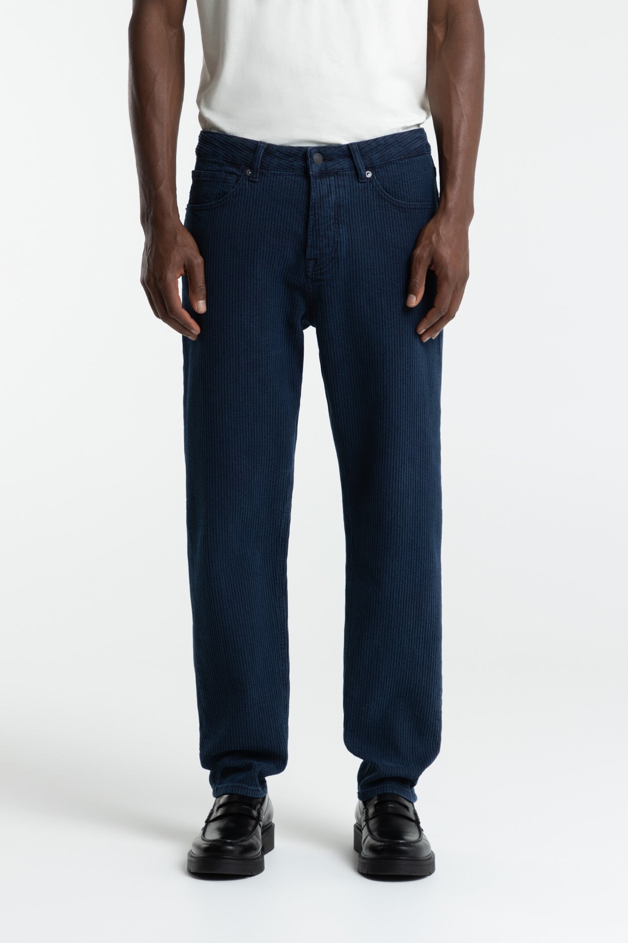 SUSHAN | MID INDIGO CORD
