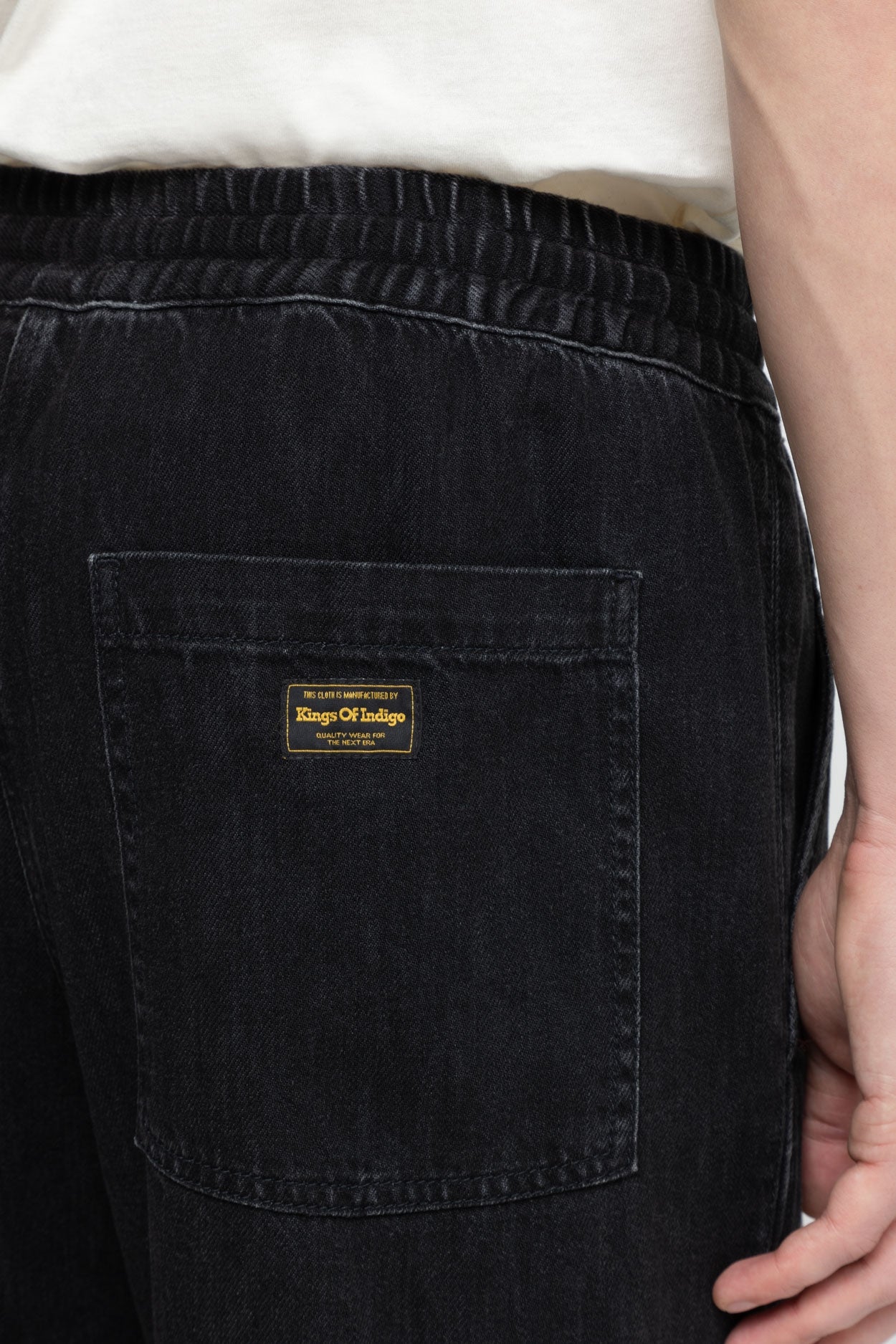 MARTIN | QUERCUS GREY WORN