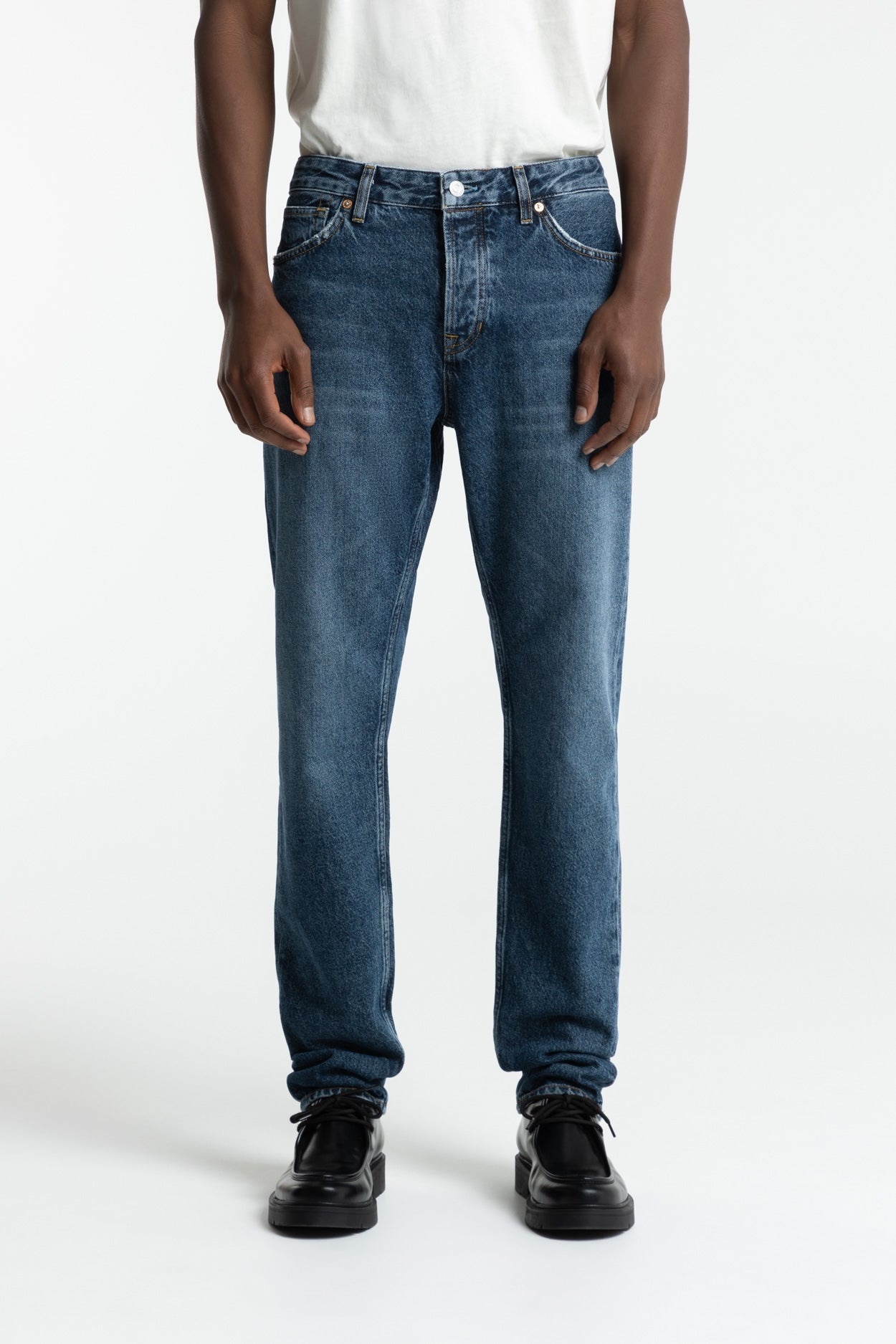 JERRICK | ZINTARE DARK WORN