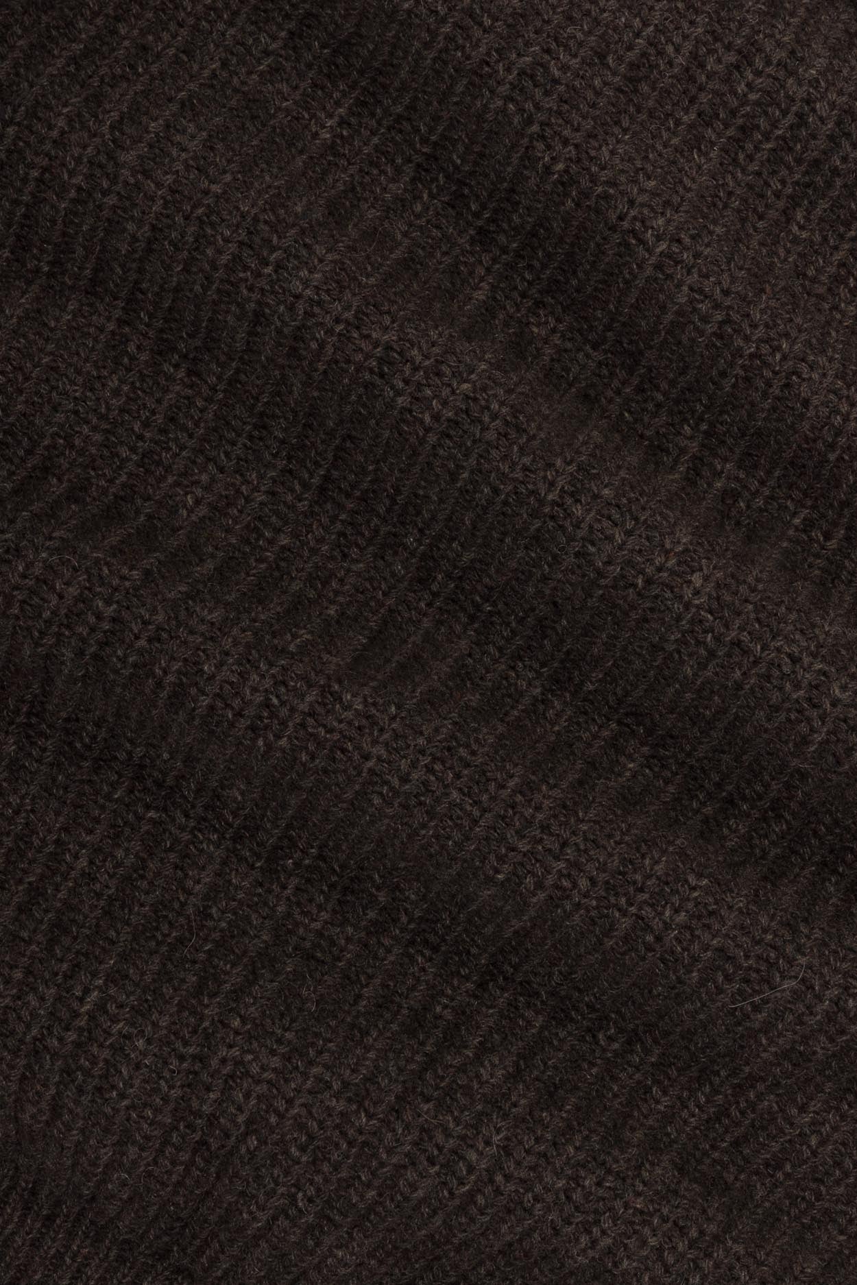 BASIL | CHOCOLATE BROWN