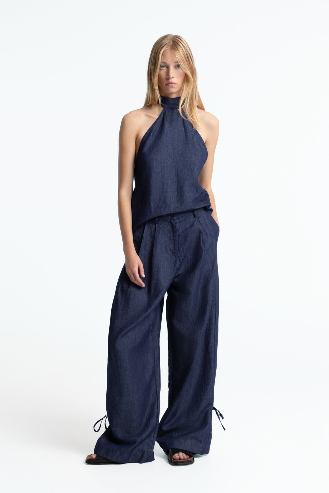 HERA | SCARLETT RINSE - Kings Of Indigo