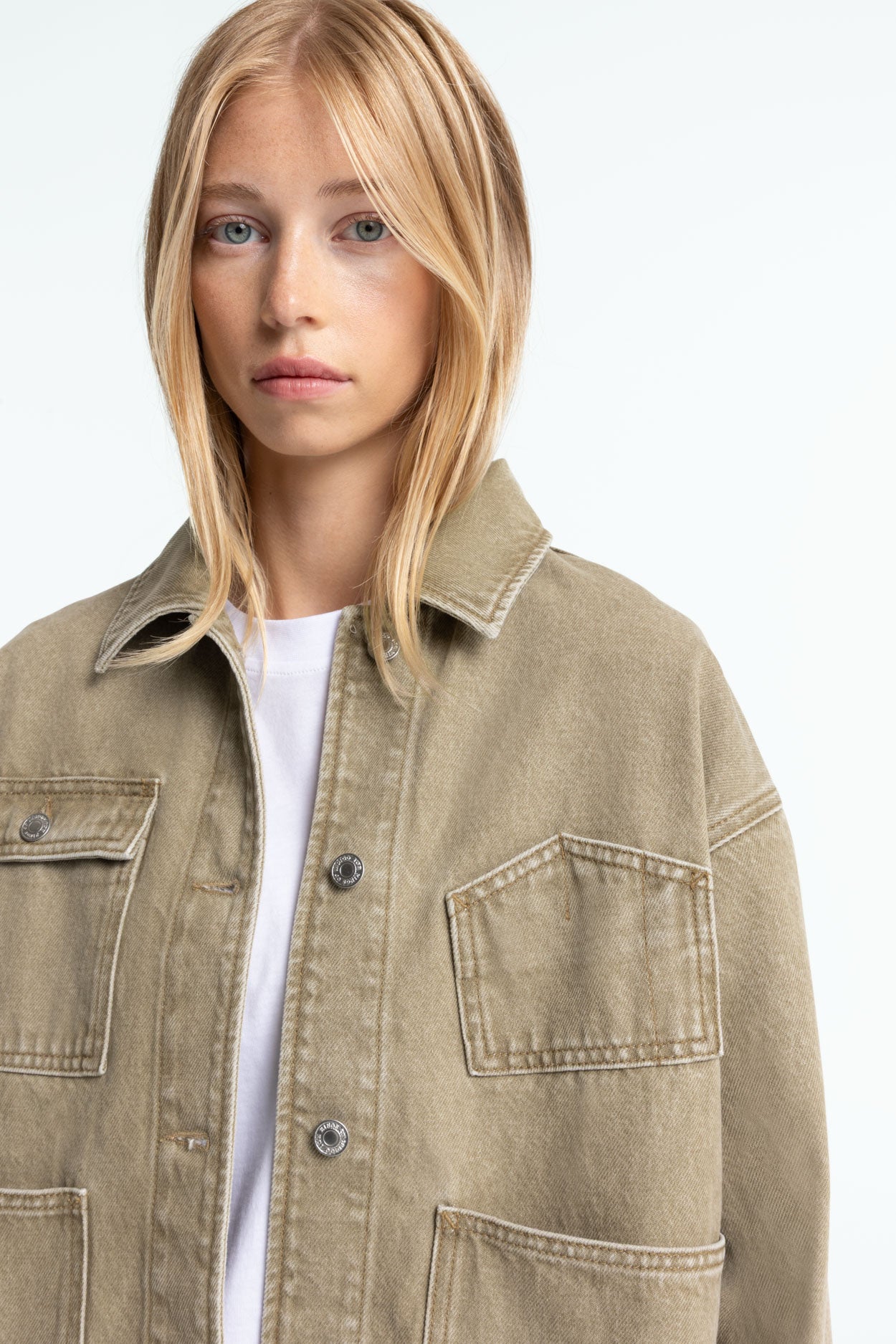 INGRID | RETRO BEIGE CLEAN