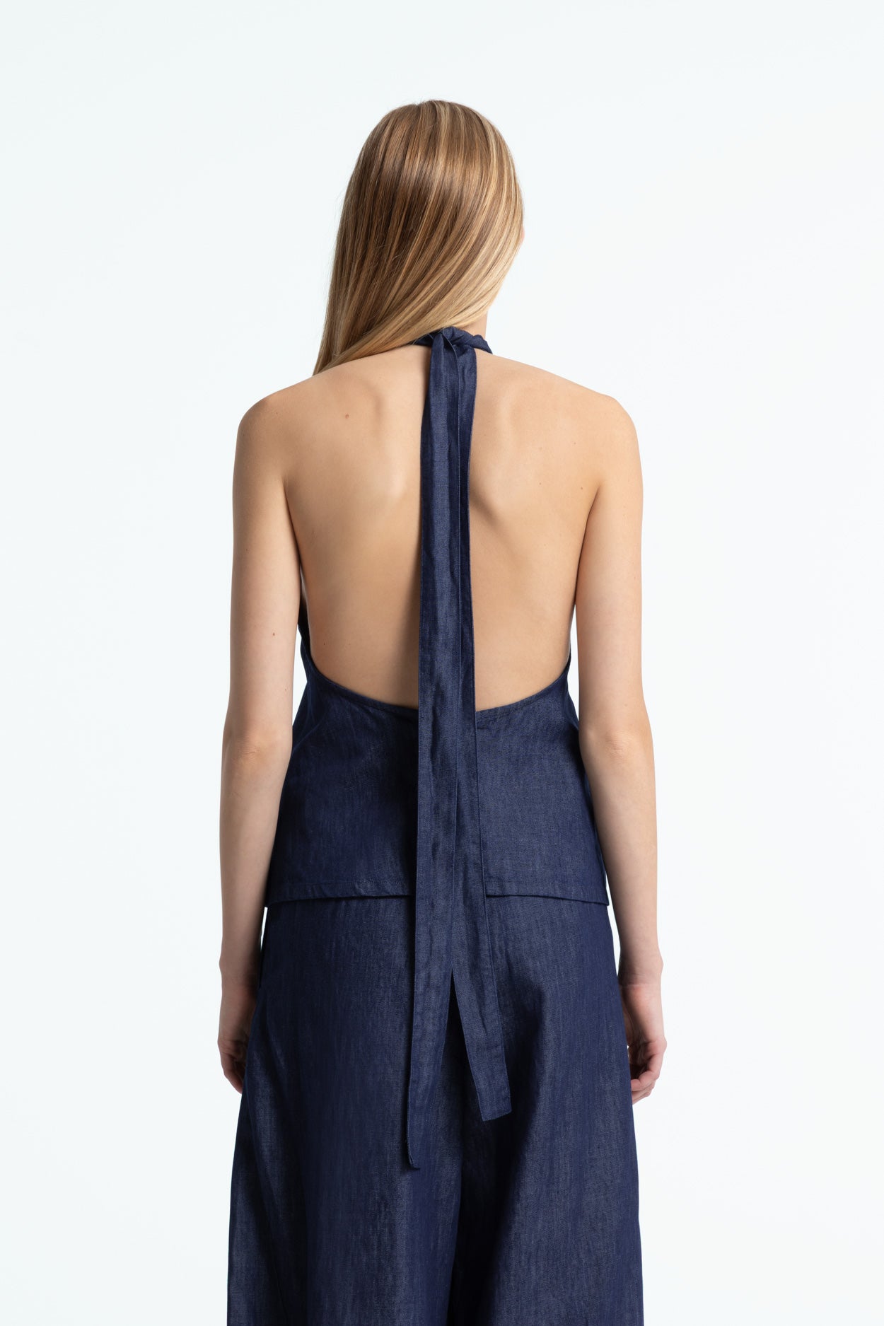 THEMA | SCARLETT RINSE - Kings Of Indigo