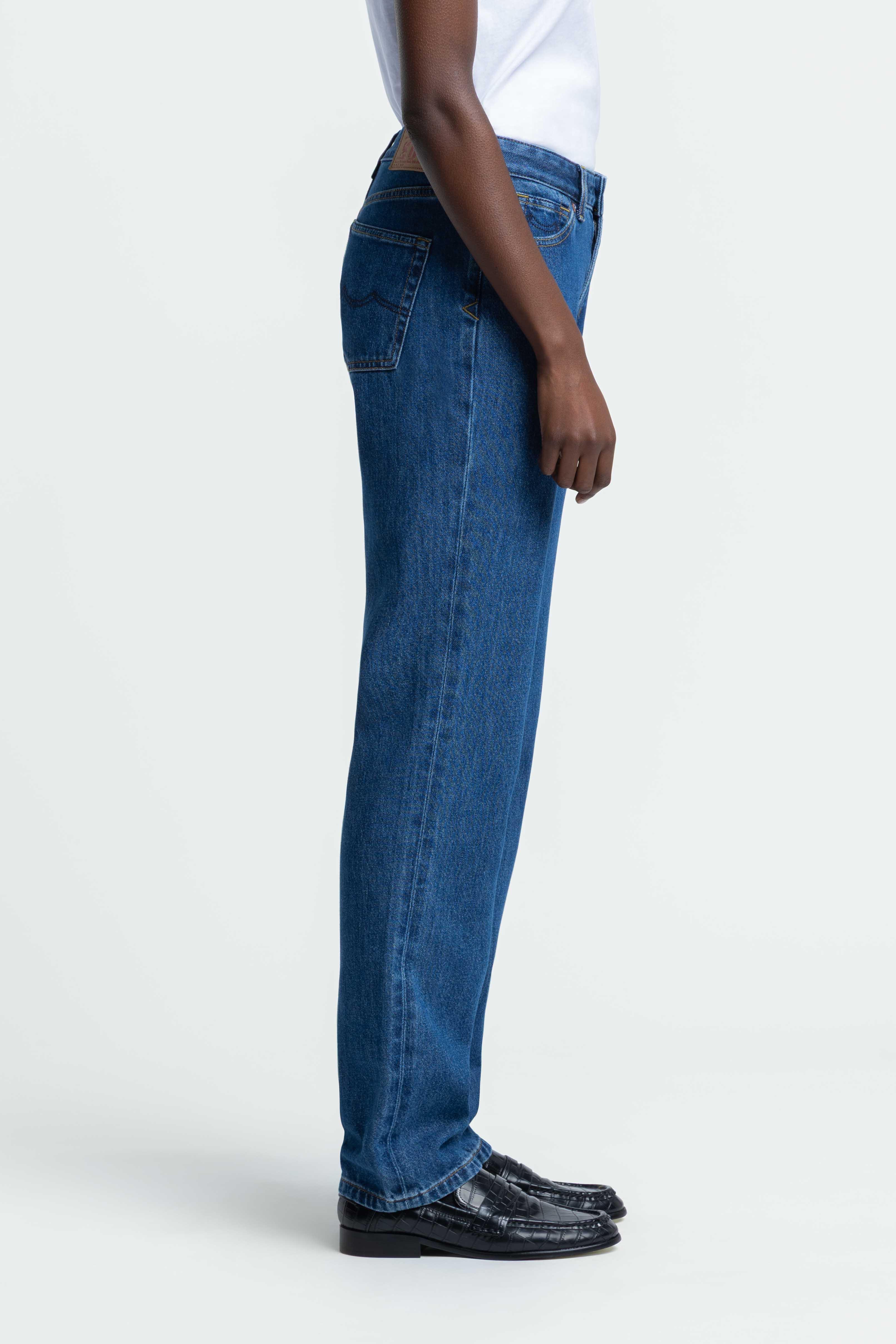 INOE | NATURAL STRETCH DARK WORN