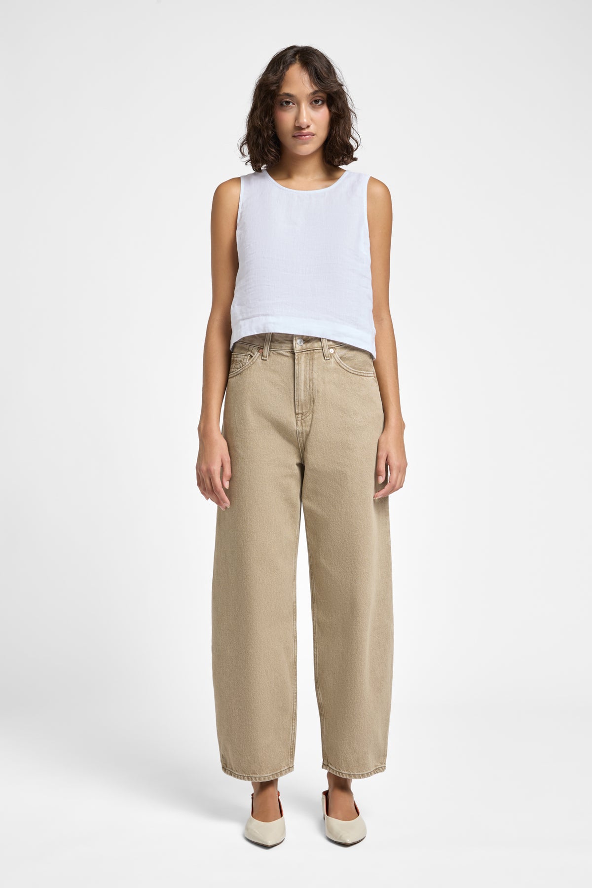 LEILA | DARK BEIGE