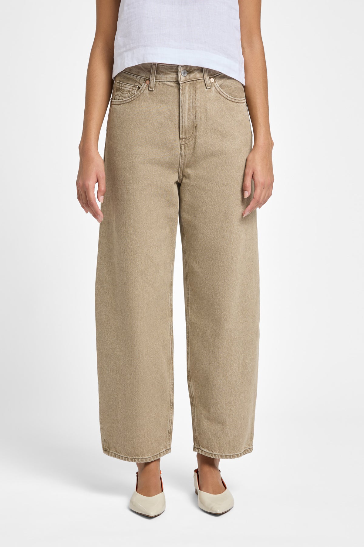 LEILA | DARK BEIGE