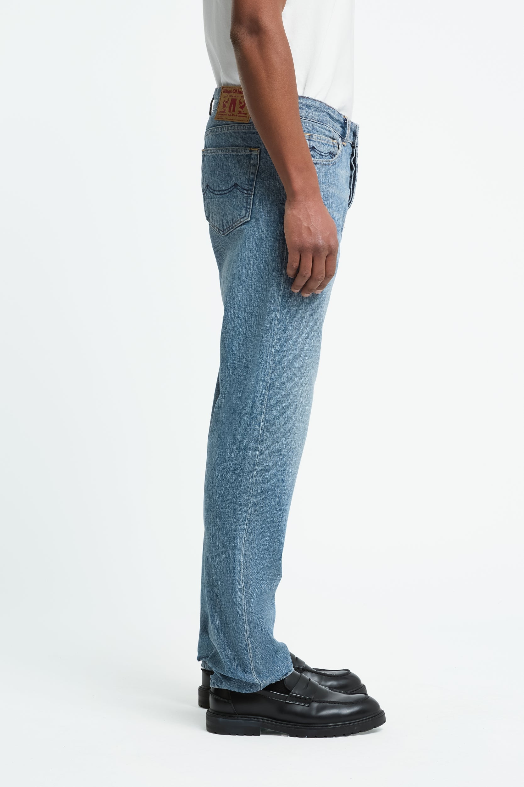 ARTHUR | CEKY BLUE TINT